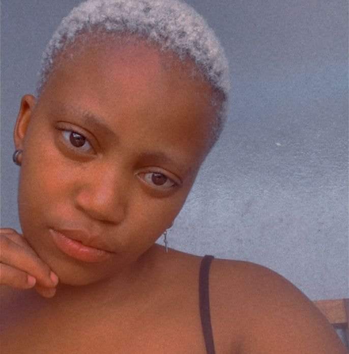 DiariesOfBeyona's tweet photo. A beautiful woman with a beautiful heart, loved by soo many 😭. Rest angel❤️🕊️🕊️🕊️. Faith you'll always be remembered 😇💜 https://t.co/ElX7PDP43Z