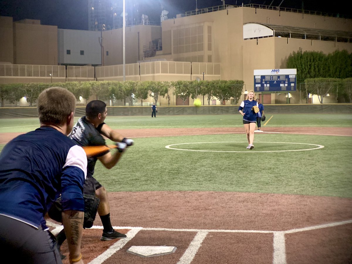 UKMCCMiddleEast's tweet photo. Nothing like friendly rivalry! 

Our USMC friends have been teaching us softball so we challeneged them to a match! For many RN players this was our first experiance of the game. A great way to hang out with our colleagues outside of work.🇺🇸23 🇬🇧8 Bring on the rematch!

#OpKipion https://t.co/BW4Fo453d4