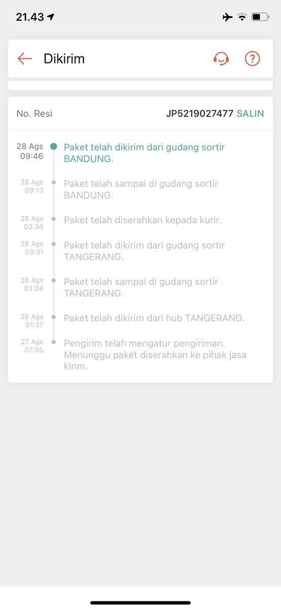 cookiedripz's tweet photo. @jntexpressid admin, tolong difollow up ini kenapa paketnya dari kemaren statusnya masih dikirim dari gd sortir bandung ya? padahal posisi saya di bandung juga. https://t.co/YDZjXDLQpo