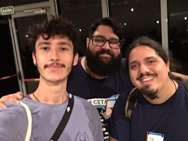 paleorocha's tweet image. Agora com os amigos que finalmente vi em 3D e aqueles que também conheci por lá 😁
#EBDC