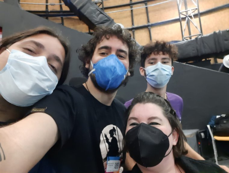 paleorocha's tweet image. Agora com os amigos que finalmente vi em 3D e aqueles que também conheci por lá 😁
#EBDC