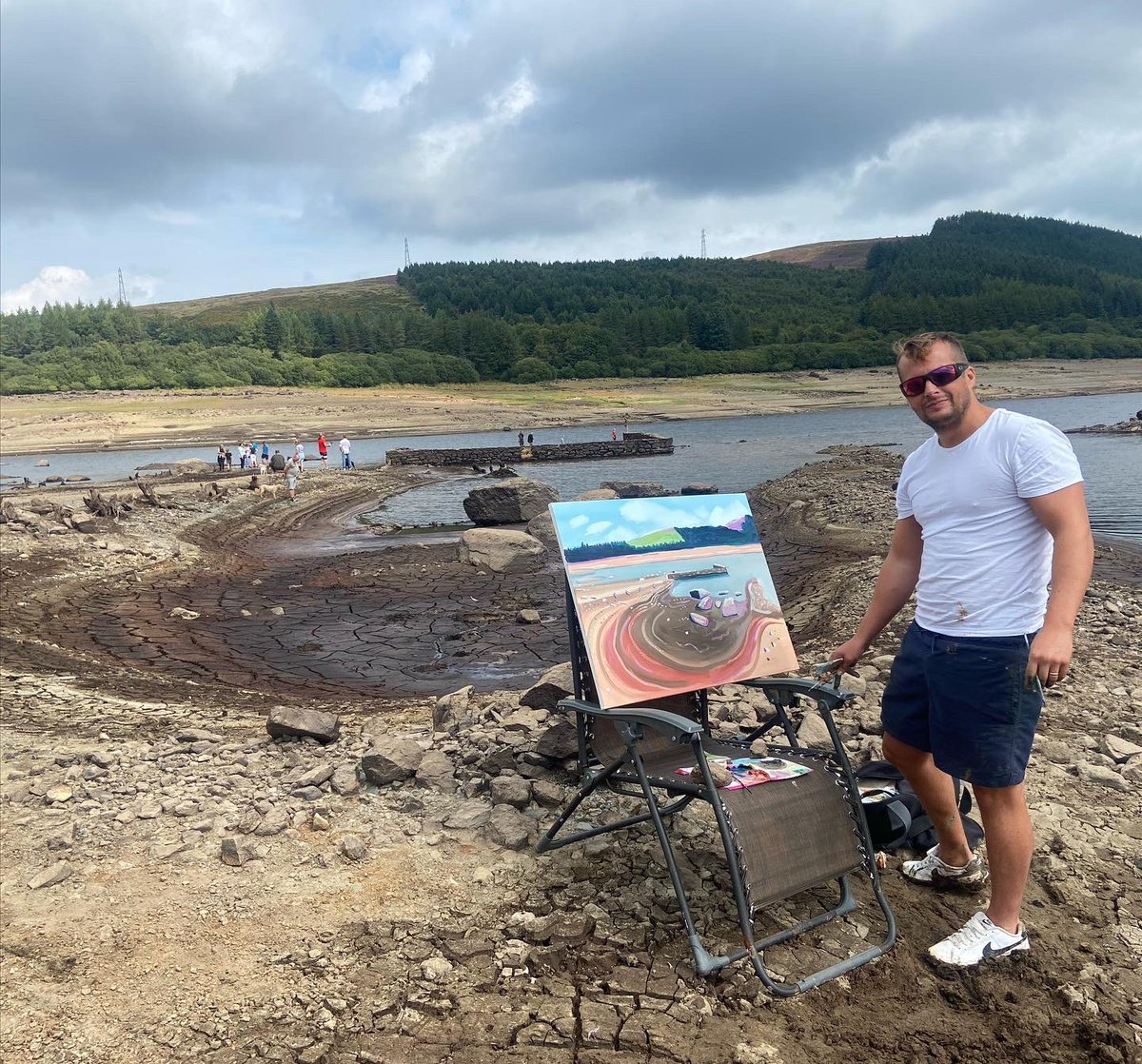 mikeyjonesart's tweet photo. Cofiwch Dryweryn! 🏴󠁧󠁢󠁷󠁬󠁳󠁿

#capelcelyn #cofiwchdryweryn #Cymru #welshhistory #Wales  #northwales #Welshart @YesCymru @WalesOnline https://t.co/z0XHi389Gr