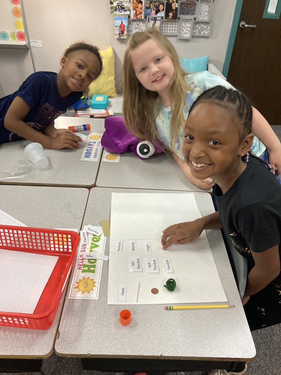 Our MBE scientists taking ownership of their learning by organizing and recording physical property data! <a href="/HumbleISD_ADV/">Humble ISD Advanced Learning</a> @MrsGaleuciaMBE #mbeisfamily <a href="/humbleisd_MBE/">Maplebrook Elem</a>  <a href="/Humble_Science/">Humble ISD Elementary Science</a>