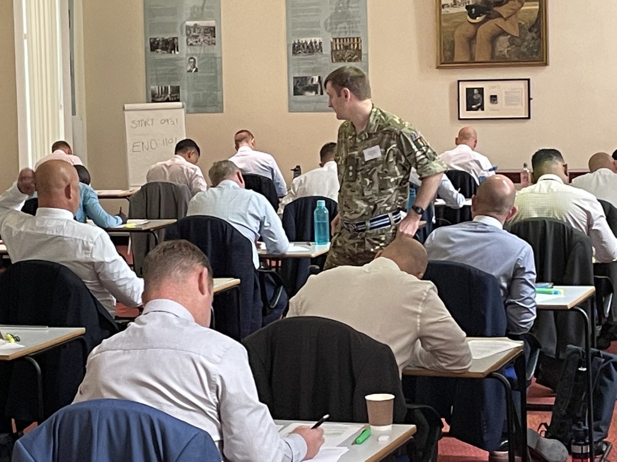 27AECGroup's tweet photo. 27AEC concluding their support to AOSB (SSE) Block 2. It has been a fantastic learning opportunity for both LDOs and candidates. Any soldiers (all ranks) with aspirations to commission; it's never to early to prepare. Contact your local education centre for bespoke guidance. https://t.co/lIcZpsKRQn
