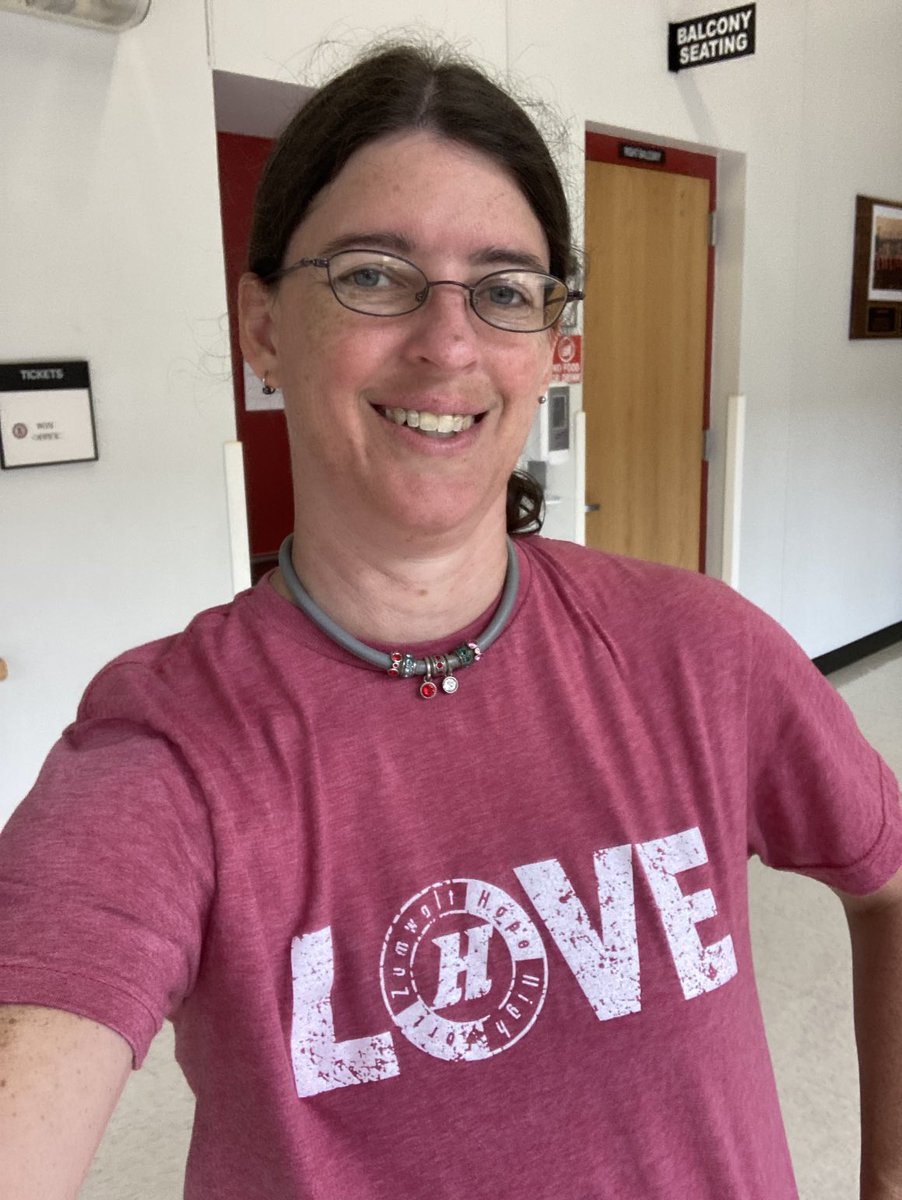tya_heller's tweet photo. Loving my new ⁦@ZumHopeHigh⁩ shirt! https://t.co/a4qkdOsZ3c