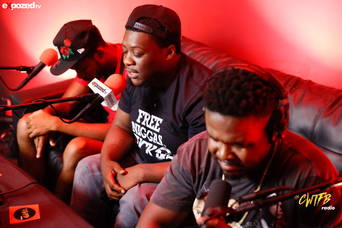 SideStreetCapo's tweet photo. LOOK AT CHARLIE FACE!!! 😆🤣 I’M BACK!!! 🗣🗣🗣🗣

And @Charlie_MaSheen @KashG__ make sure y’all tell em how I one-take shit 🥇 #CWTFB #RedCupsAndRap #SidestreetCapo #TheTrenchTranslator #Mr56 @CWTFBRadio @ShooterzMuzik 

https://t.co/BJY93q7Fhi https://t.co/q8DDzI0aK2