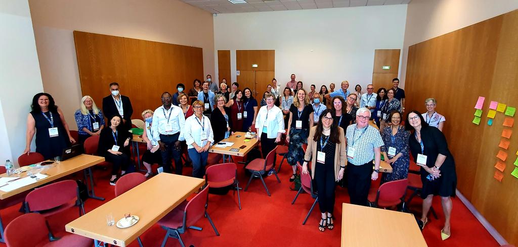 "So many ideas so little time", when faculty developers from around the world sharing great ideas at FD Open Meeting at #AMEE2022 #facultydevelopment
<a href="/ameefacdev/">@AMEEFacDev</a> <a href="/LesliKaren7/">Karen Leslie</a> @posucsf