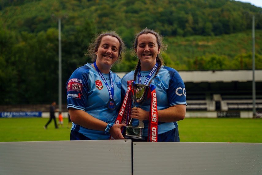 There’s No feeling like it 🏆🥇 

 📸 <a href="/deano_photos/">Dean Livingstone Photography</a> 

#WRL #WomensRugbyLeague #CardiffDemons #Photographer #Photography #ActionShots #CameraSniper #LensesForDays #MakingMemories