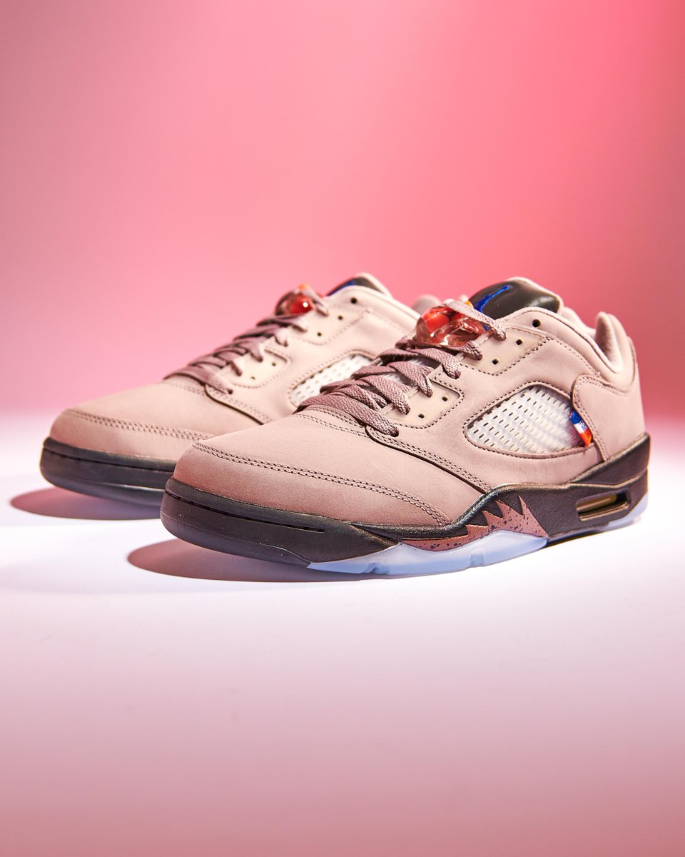 footlocker retro 5