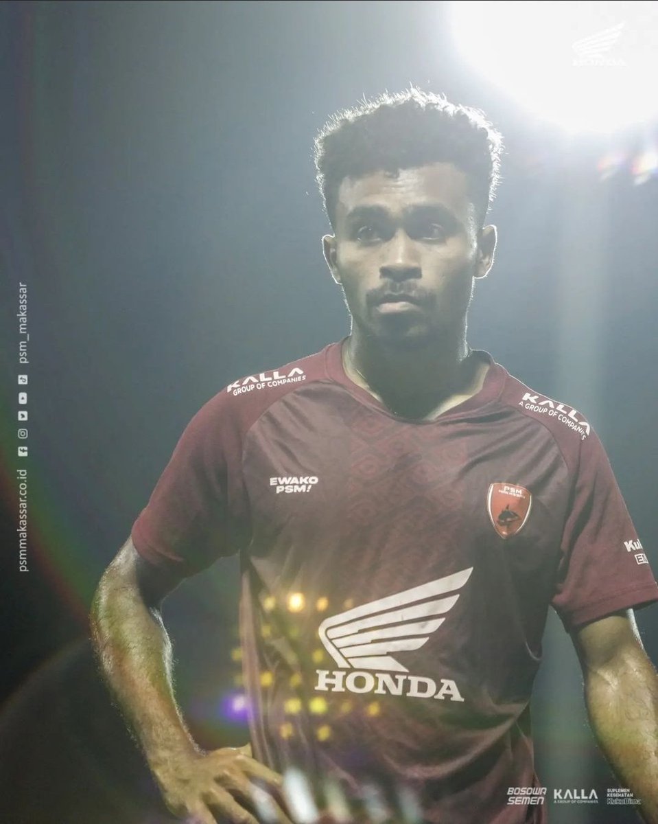 idextratime's tweet photo. #Liga1
FT : PSM Makassar 5-1 Persib
⚽ Yakob Sayuri 2', 51'
⚽ Ramadhan Sananta 19', 45+1'
⚽ Wiljan Pluim 65'
-
⚽ Marc Klok 32'
Telak bro.. 😲🔥 https://t.co/c6oCMZQWwF