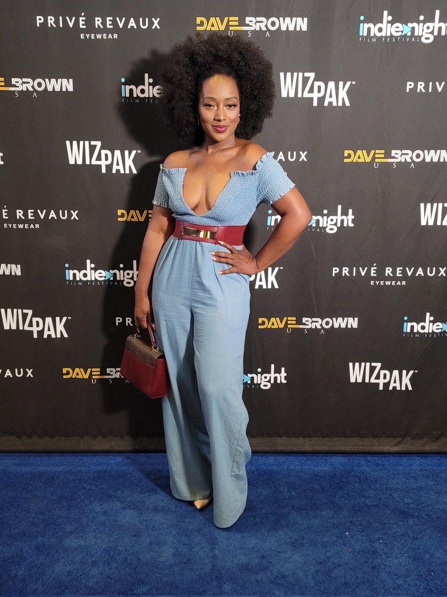 _JanessaMorgan's tweet photo. I had the esteemed honor of attending the 10th Year Anniversary of Indie Night at The Chinese Theater to support the indie film, Hope written and co-directed by Danny Royce. What a divine experience. #film #experience #indienight #tcl #davebrownusa https://t.co/35oVfK0J2A