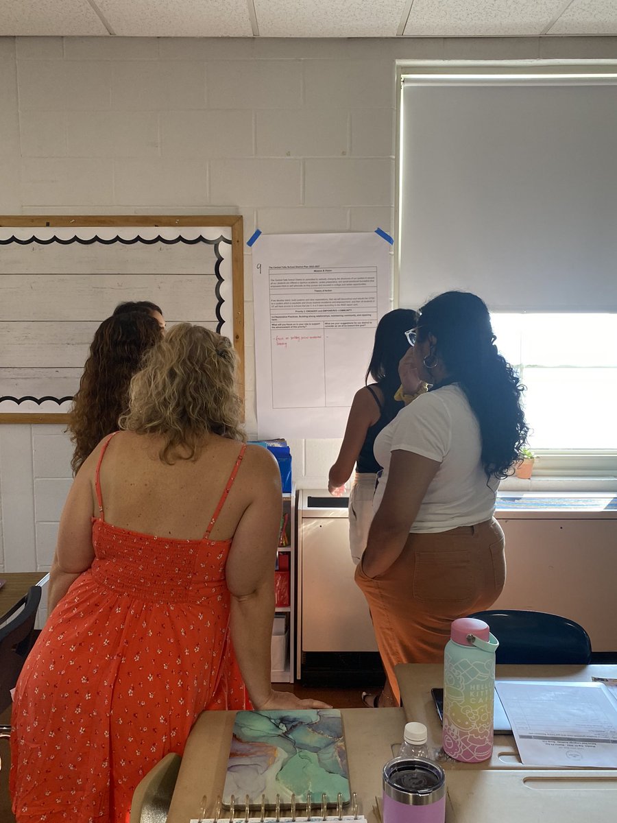 Joy Souza (@joysouza2) on Twitter photo CFSD: Collaborating For Student Dreams <a href="/CFSchoolsRI/">CF Schools</a> #welcomeback CFSD: Collaborating For Student Dreams <a href="/CFSchoolsRI/">CF Schools</a> #welcomeback