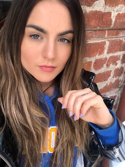 JoJo_Brazil's tweet photo. A música Fuck Apologies tem 70.110.301 de streams no Spotify 🎶🎶🎶 #JoJo #FuckApologies https://t.co/CADz4ePY8r