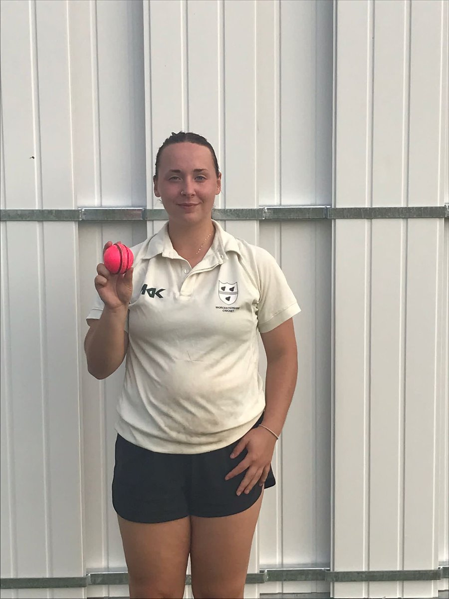 Congratulations to Hannah Hardwick who made her <a href="/Worc_cl/">Worcestershire County League</a> Premier Division debut on Saturday for the First XI taking 4 wickets and hitting a quick fire 21 off 14 balls. Many more wickets and runs to come! #historymaker