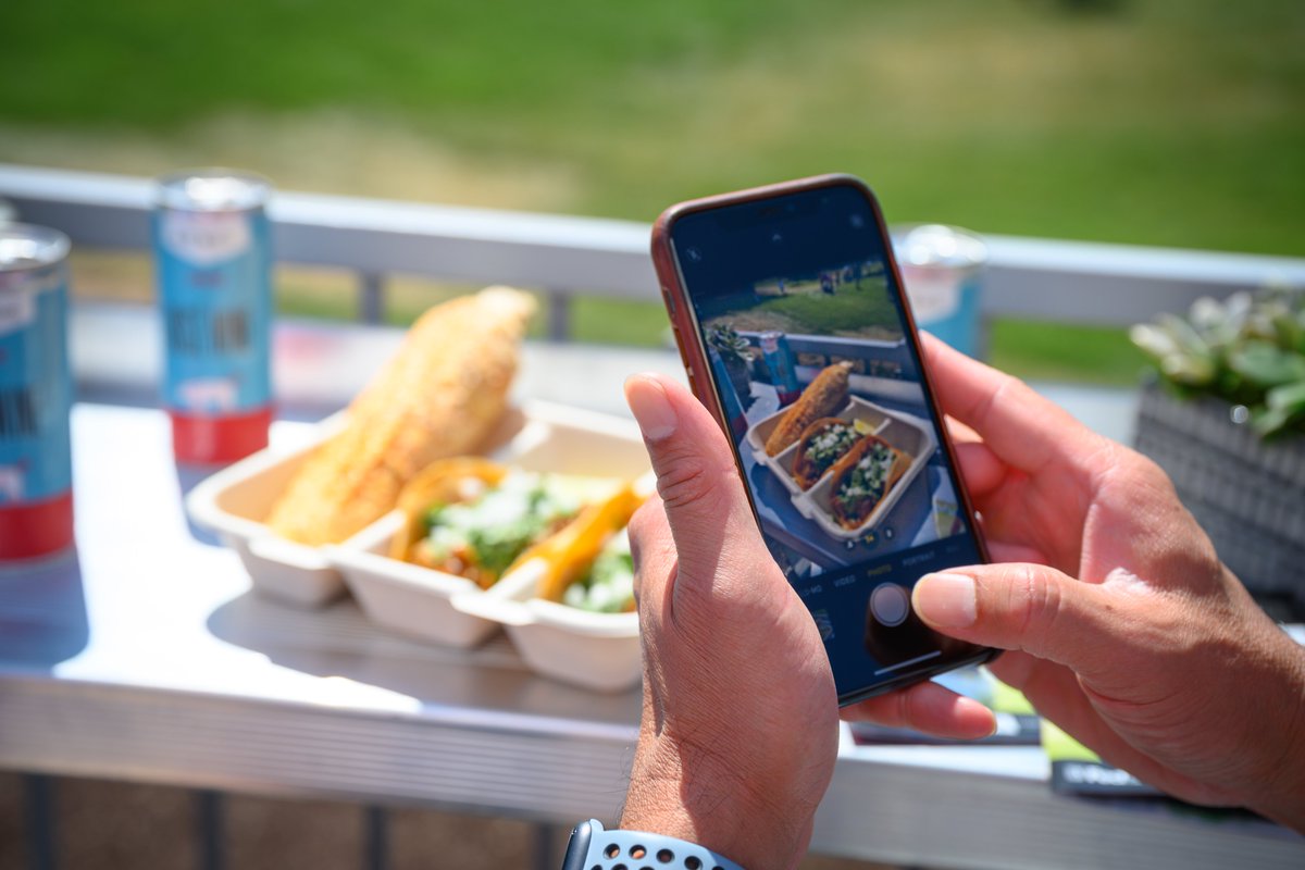 ProcoreChamp's tweet photo. 📸: Some delicious bites by #ChefThomasKeller's @lacalendamex to grace your feed 🌮✨
Get a taste of what this year's Fan Village has to offer: https://t.co/uyDzmg9rLu
#PGATOUR #NapaFoodies #ThomasKeller https://t.co/ca24eFAflS