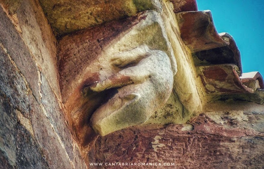 CantRomanica's tweet photo. Igual le abrimos el apetito a @ObelixOnLine pero este canecillo con un jabalí en la iglesia de San Juan Bautista en Villanueva de la Nía nos encanta. 

#cantabria #arte #historia #romanico #medieval #patrimoniocultural https://t.co/eiNZ6qTTRD