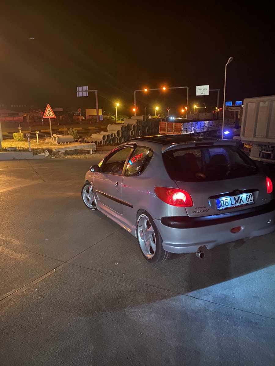 Clio bugün çook üzgün hehehehehe