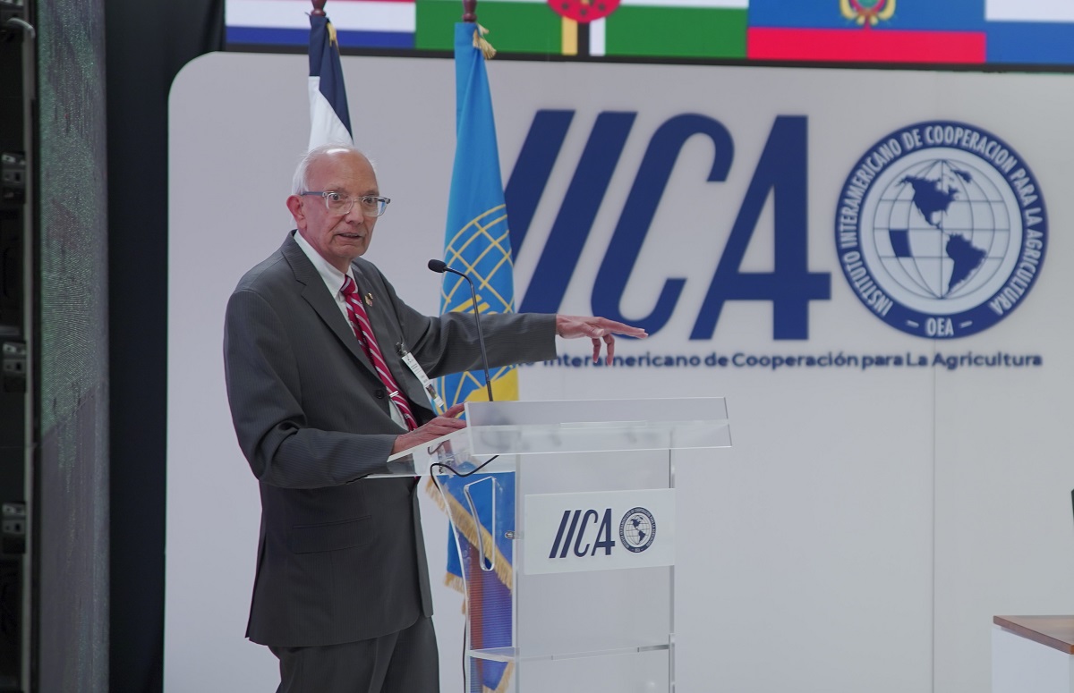 .<a href="/lal_rattan/">Rattan Lal</a>, <a href="/IICAnews/">IICA</a> Special Envoy to <a href="/Cop27P/">COP27</a>: “We need political willpower to translate science into action through policies that are pro-agriculture, pro-farmer and pro-nature”. 

📰👉🖱️ bit.ly/3coU9nj