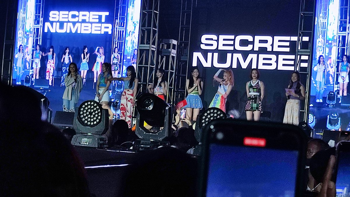 Gigiep_'s tweet photo. Kvest kmren member aslinya cantik2 bgt 😭😭 #SECRET_NUMBER #Kvest #secretnumberkvfest https://t.co/nCDyMHWaqJ