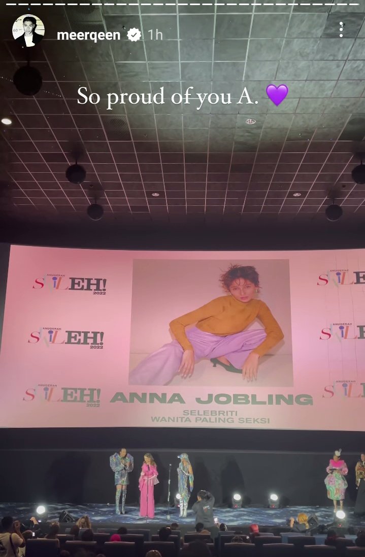 EzzaraIraa's tweet photo. Congrats baby girl @annaejobling ππ U're always sexy inside out.. the way u're. U deserved itπ
No worries @meltqeen , ni baru permulaan. Fans gonna go crazy vote for u (next award event)π Just stay humble & be the best version of u.
#MeerNa #phenomeerna #troopers #annajstar https://t.co/BYnTgCrkHb