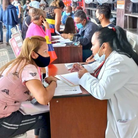 dirsalud_dc's tweet photo. Jornada de Atención Médica integral para nuestros trabajadores y trabajadoras. Asi estamos devolviendo con salud y bienestar su amor y dedicación al servicio del pueblo.
#JuntosPorCadaLatido
@NicolasMaduro 
@MinSaludVE 
@MagaGutierrezV
@gestionperfecta 
@Nahumjfernandez https://t.co/n2y2083VGb