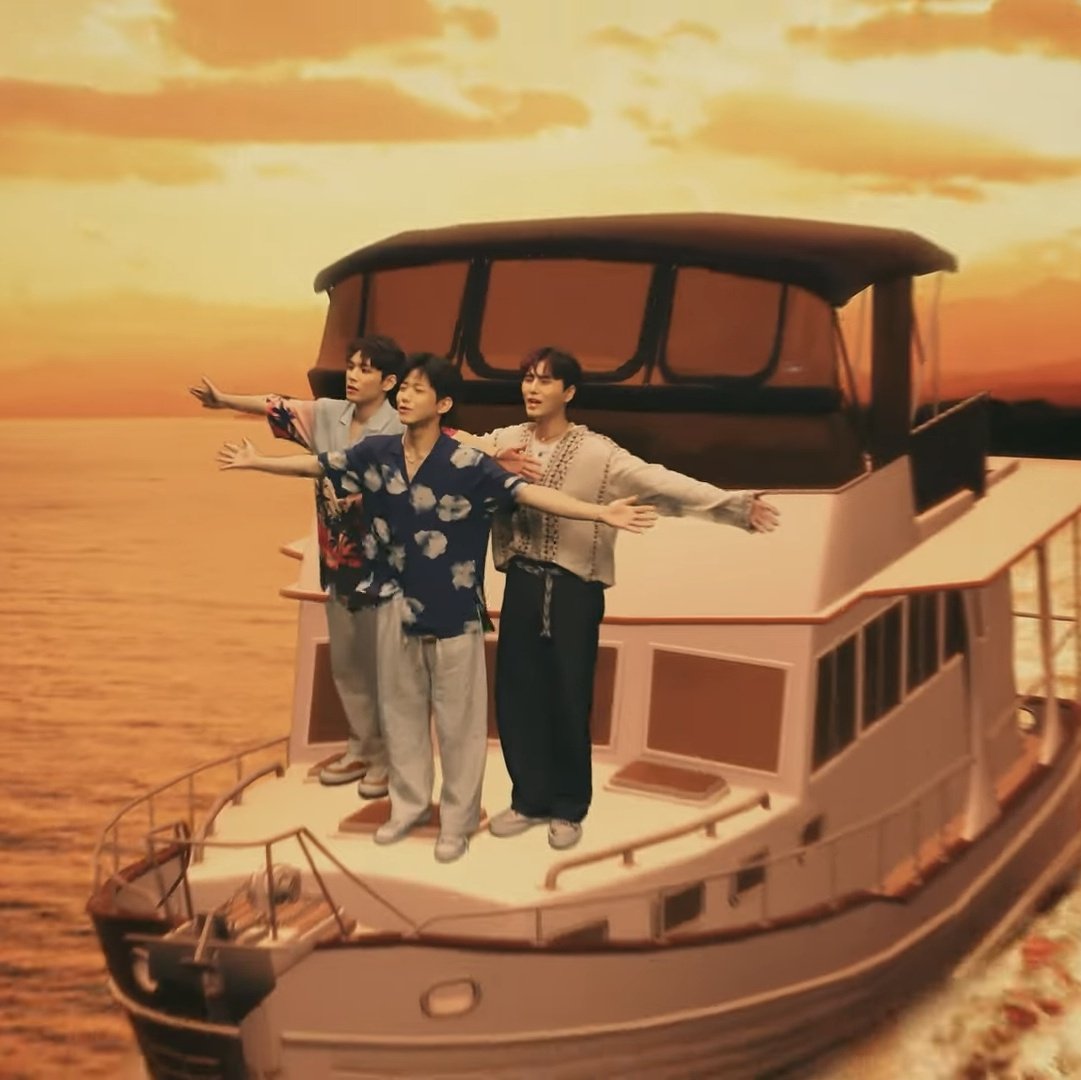 아무도 잭을 해주지 않고 모두 로즈만 하려하는 모습