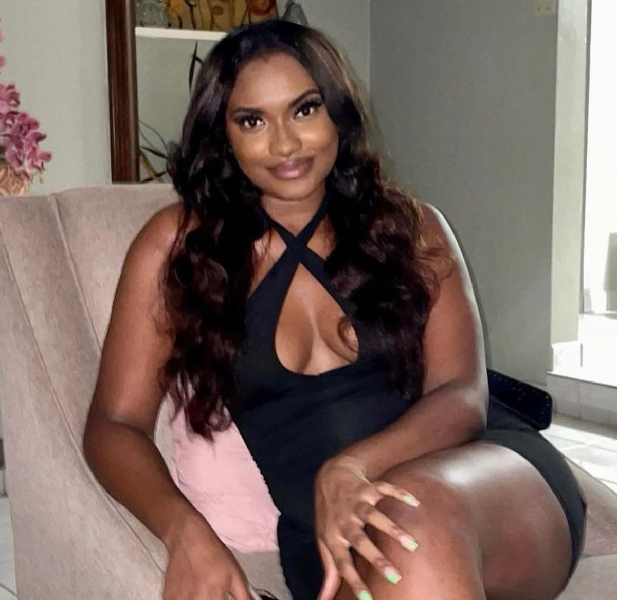 janetcollection's tweet photo. Get the @janetcollection Unprocessed Brazilian Virgin Remy Human Hair Weave in your local or online beauty supply store!✨DM for more information✨
Beauty:@jhan_elle
#clipsins #clipinextensions #janetcollection #protectivestyles #lacewig #lacewiginstall #wigtutorial #wigs https://t.co/H8WVvahBkk