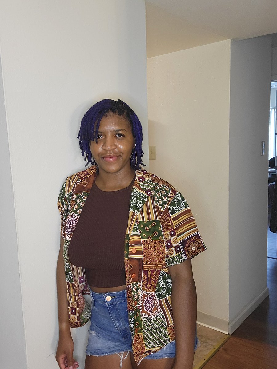 RCKLSS_Princess's tweet photo. Tiana's first day of school!
I am in 20th grade.
I'm a 2nd year Math PhD student and this year I start teaching Calc II.
#JourneytoDrJ #BlackMathematicians #FutureProfessorBae #FirstGenDocs #blackgirlmathgic✨💫⭐️ #blackgirlmathgic #blackinmath #blackphdstudent https://t.co/o9VPma8CWL