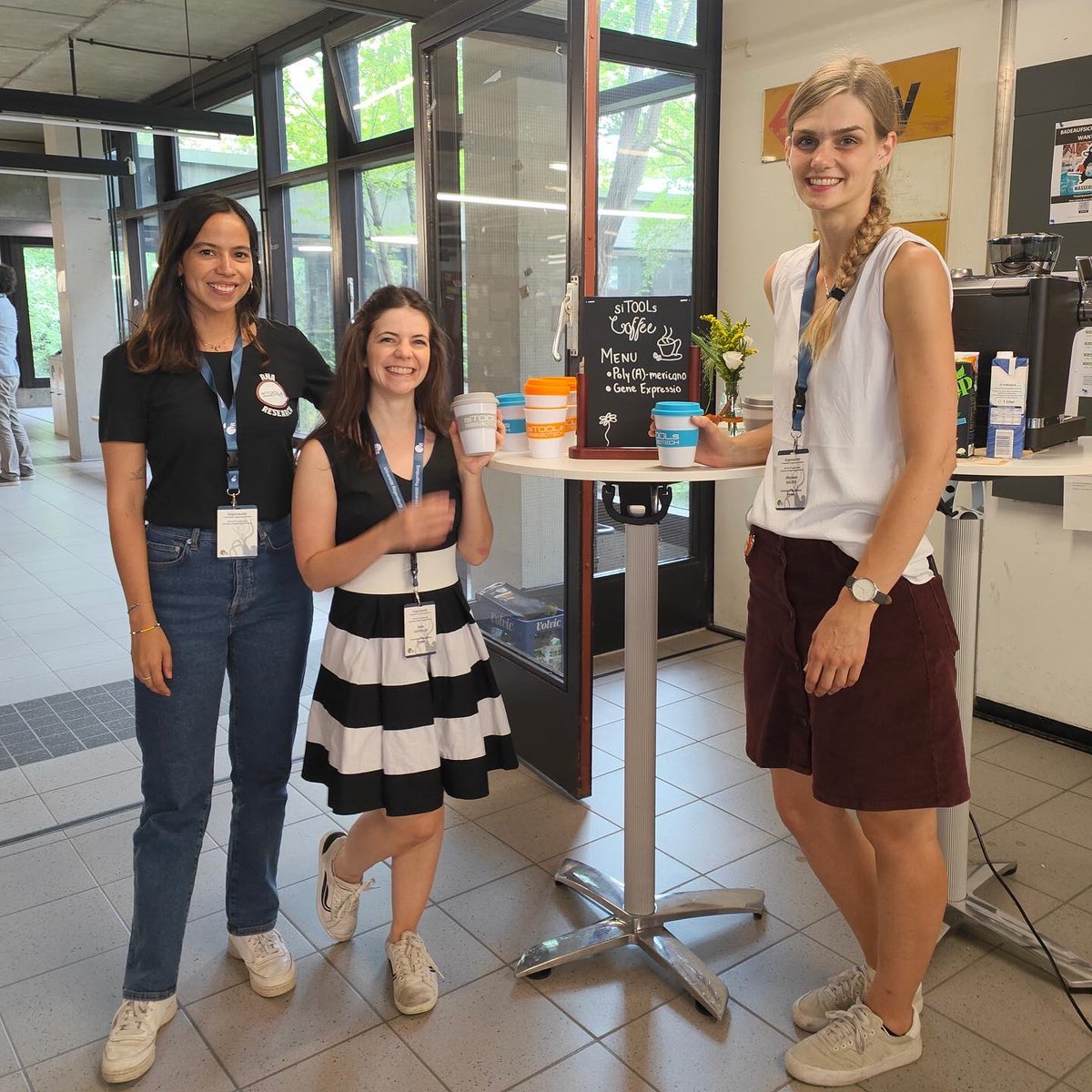 siTOOLsBiotech's tweet photo. We had an amazing time at the @Argonautes_conf . We met many scientists🧑🏻‍🔬 in the field of Argonautes proteins, had interesting discussions and learned a lot. Looking forward to the next conference! 
#siTOOLs #RNAi #bioinformatics #ArgonautesConference https://t.co/PzR5XK1bLw