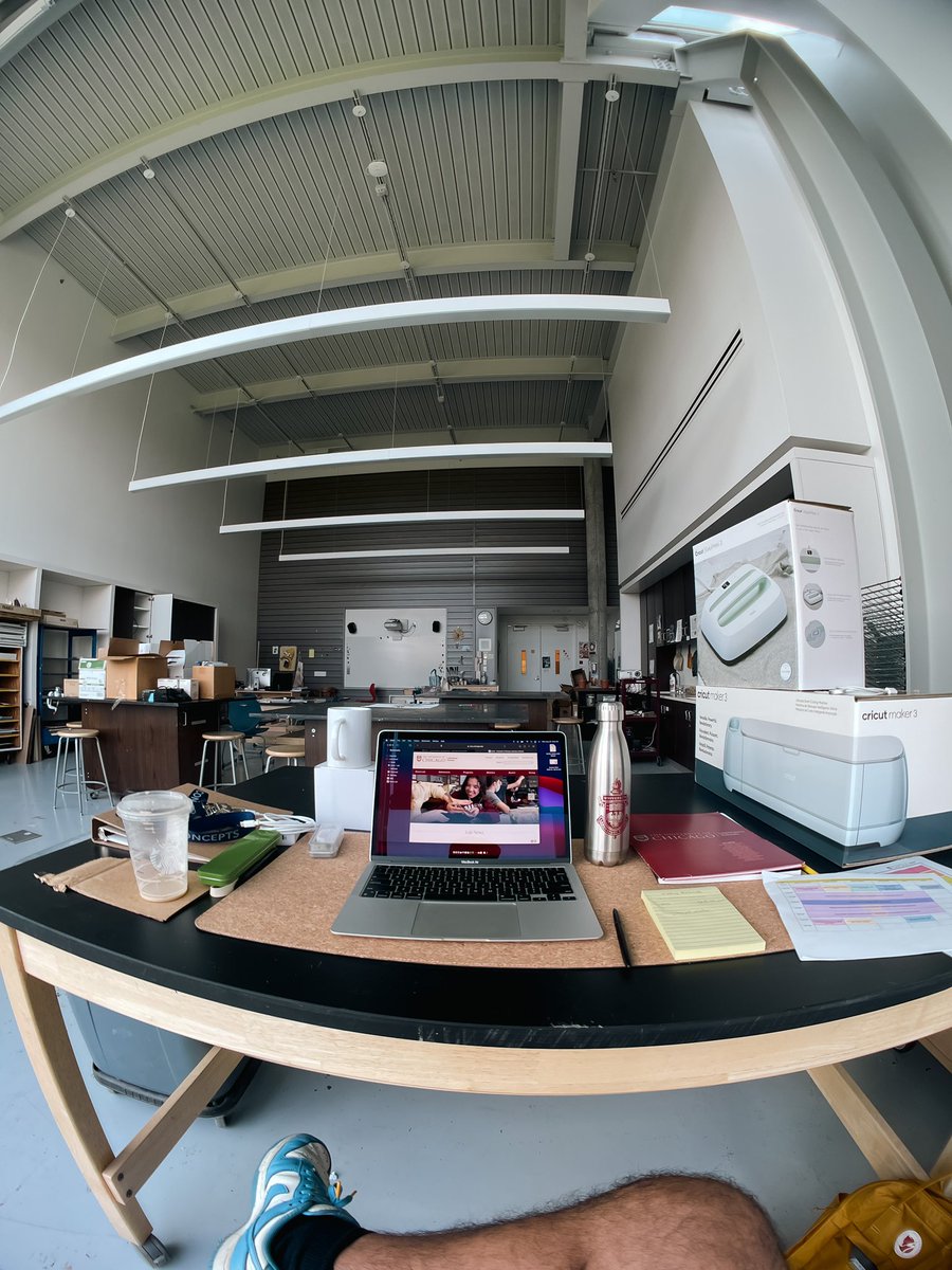 aaronjarreguin's tweet photo. Week 1 at Lab! Already need a coffee refill! https://t.co/namkORHkQL