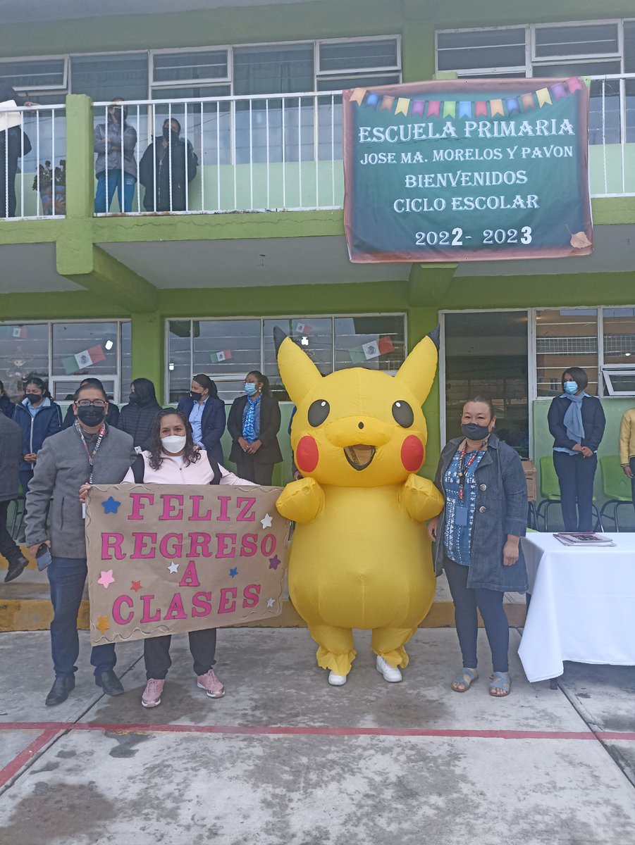vjimenez688's tweet photo. #USAER8 Participando en la primaria José Ma. Morelos, en el municipio de #Xonacatlan en la ceremonia de inicio de #CicloEscolar para las niñas y niños del #Edoméx .Éxito en su primer día de clases! @geramonro05 @TinocoGRogelio  @RebecaSaldaa13  @lucero082 https://t.co/sKcOdJ7vjY
