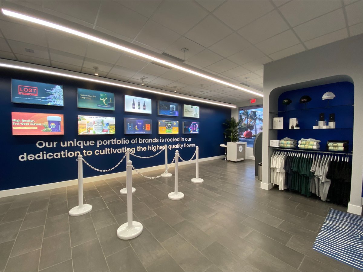 ayrflorida's tweet photo. Dania Beach: the wait is almost over๐ฅณ Our new location featuring our customer-centric design is opening this week! Stay tuned๐ #libertyhealthsciences #flmmj #floridammj #flcannabis #ayrwellness #daniabeach https://t.co/Koy9EVFehO