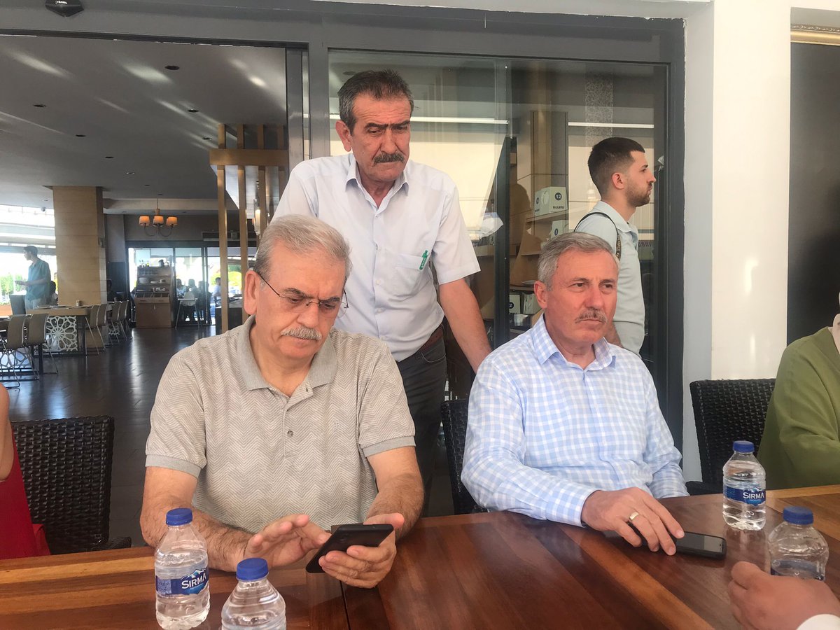 Metinakm2's tweet photo. 30 ağustos zafer bayramı vesilesi ile bugün Genel Başkan Yardımcısı. Sn @selcukozdag  ile birlikte Afyon'dayiz....
@GelecekPartiTR 
@Ahmet_Davutoglu https://t.co/JwEfDQlVW5