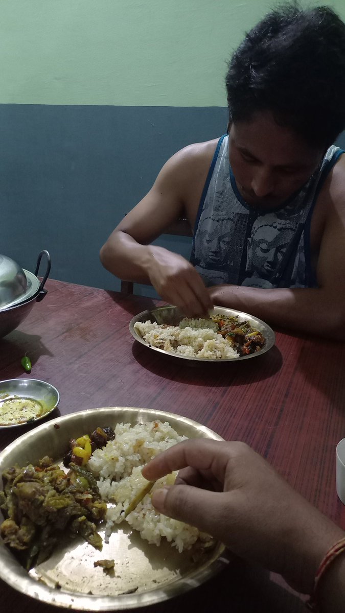 bhnadarisudeep's tweet photo. चेपे राइनास फाटमा फलेको अनदी चामलको लट्टे, दरको विशेष परिकार रह्यो #Rainas #Travel #NepalHimalayas https://t.co/s04gjGUOmo