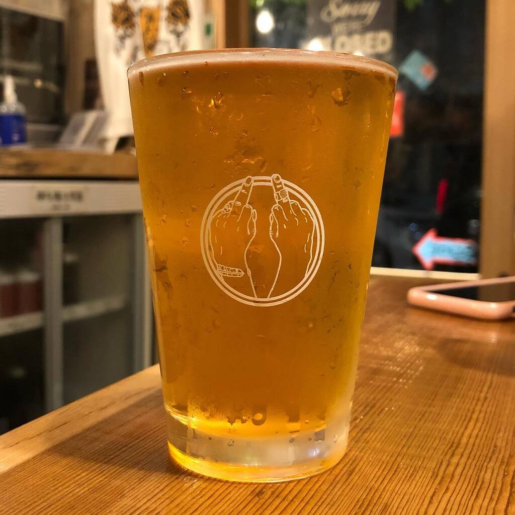 yoshiani's tweet photo. 3杯目は、
West Coast Brewingさんの、
Particle Ocean🍺
@twofingers.craftbeer
#twofingerscraftbeer
#twofingers
@wcbshizuoka
#westcoastbrewing
#wcb
#wcbshizuoka
#particleocean
#クラフトビール
#craftbeer
#ビール
#beer
#今宵の晩酌ビール
#20220829 https://t.co/IuuGO8TPwb https://t.co/j2Pd9qeK0x