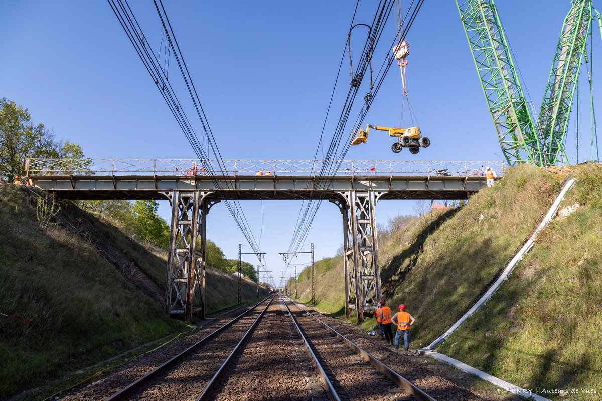 SNCF Réseau tweet media