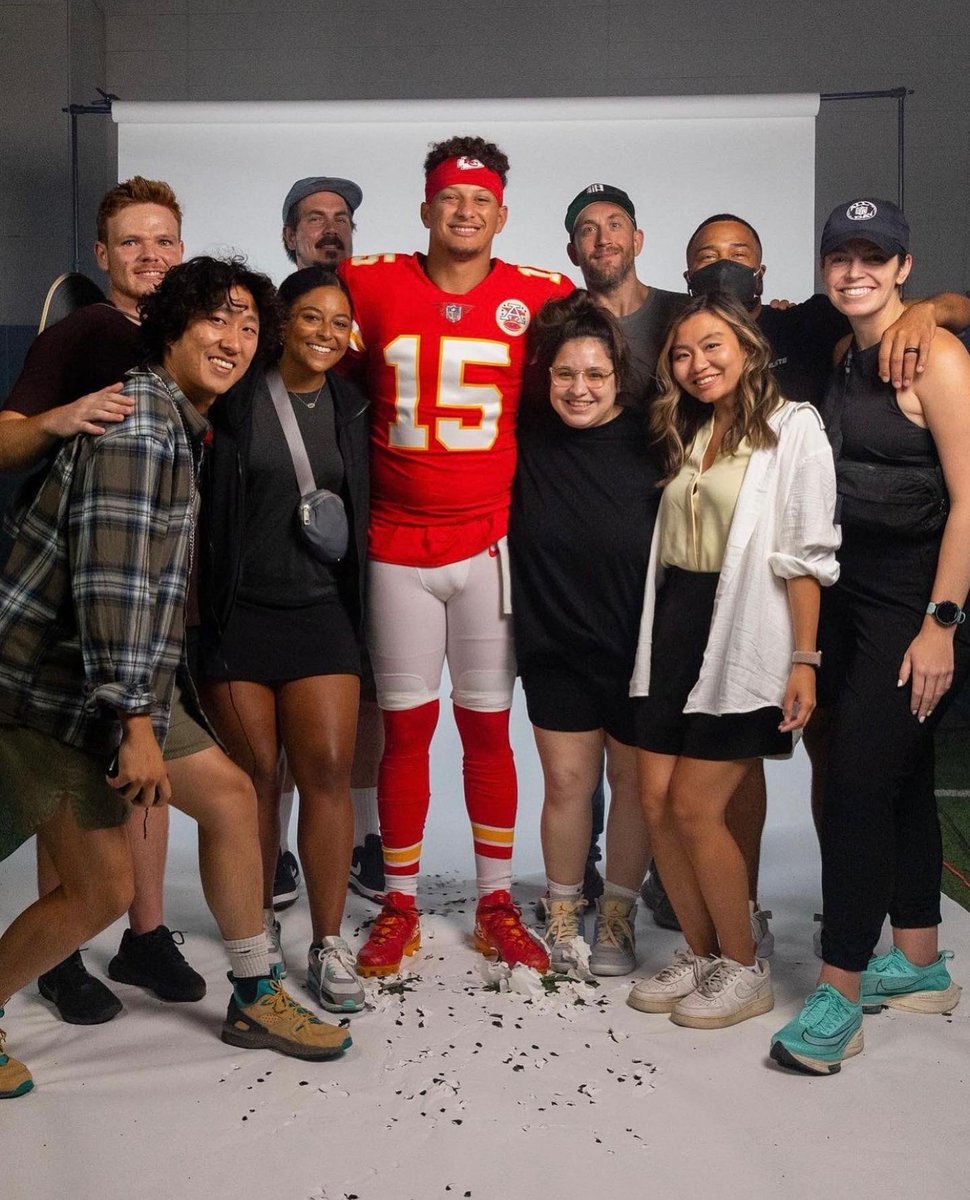 ECUComm's tweet photo. Our alumna Blair Berry, ‘18 works with @PatrickMahomes for @NFLALLDAY, where she leads social media and content. NFL All Day gives fans the opportunity to own digital video collectibles of exclusive NFL highlights, NFTs. We are so proud of Blair! #nfl #piratepride����‍☠️ #ecumade https://t.co/e3APXE5G5X