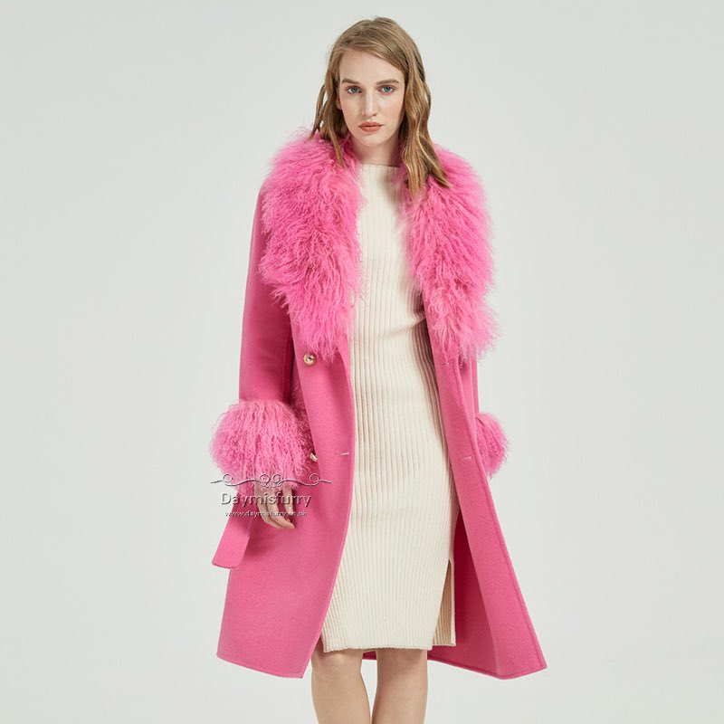DAYMISFURRY's tweet photo. Stylish, luxurious, and offering unparalleled warmth❤️ #ootd #fur #coat #furcoat #jacket #furjacket #womenswear #womenfashion #womenstyle #ladyfashion #ladystyle #clothing #garment #outfits #outwear #cashmere #cashmerecoat #cashmerejacket #wool #woolcoat #wooljscket #luxury #new https://t.co/iNYnEXV9AB