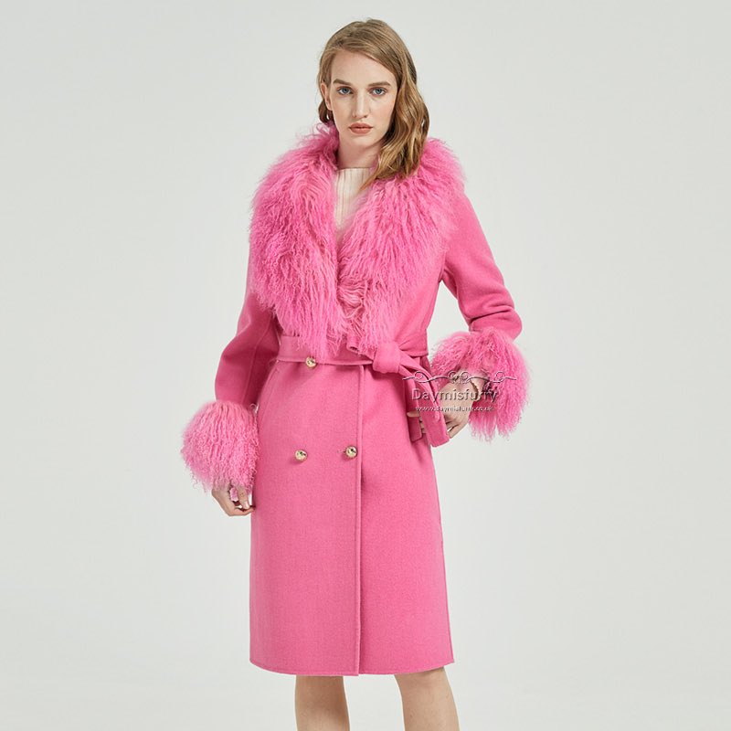 DAYMISFURRY's tweet photo. Stylish, luxurious, and offering unparalleled warmth❤️ #ootd #fur #coat #furcoat #jacket #furjacket #womenswear #womenfashion #womenstyle #ladyfashion #ladystyle #clothing #garment #outfits #outwear #cashmere #cashmerecoat #cashmerejacket #wool #woolcoat #wooljscket #luxury #new https://t.co/iNYnEXV9AB
