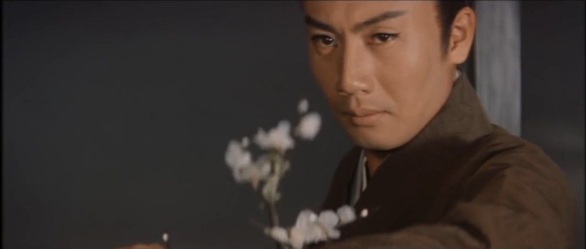 RT @nave4000: 名優・市川雷蔵 (8代目、1931-69)は今日8月29日が誕生日