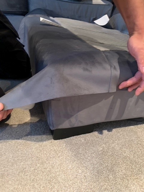 Ship_the_Pot's tweet photo. This is the replacement cover they asked the engineer to fit, this is the solution I've been waiting 12 months for... a piece of cloth that doesn't even fit, yet I am still paying and still receiving the poorest service on the market via @OfficialFV https://t.co/NxfbYWibK2