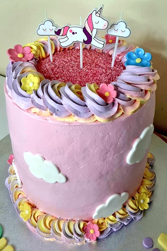 LaCucinadiGioia's tweet photo. Rainbow Cakeπππππππππ
#alessiacakedesigner #cake #alessiacake #cake #laboratorio #pasticcera #pastrychef #pasticceria #bakery #rainbow
Rainbow Cakeπππππππππ https://t.co/sVlRv3oLxx https://t.co/KrVlKFXAnl