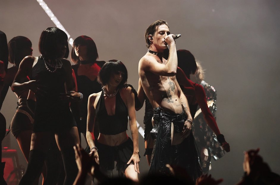 PopBase's tweet image. Billboard ranks the best performances at the 2022 #VMAs:

#1. Nicki Minaj
#2. BLACKPINK
#3. Anitta
#4. Måneskin