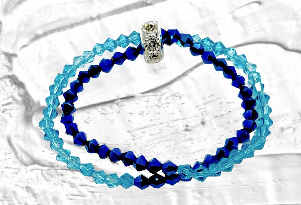 mohamedBanihan3's tweet photo. utiful Blue 2mm Swarovski ,Bicone Bracelet ,Blue  Bicone Crystal Bracelet , Women Jewelry,Gift,Love, friendship ,fancy bracelet
 #Beautiful #SwarovskiBiconeBracelet #Blue2Mm #FriendshipFancyBracelet #Bicone #Jewelrygiftlove #LuckyGem7 #EtsyEmail

👉https://t.co/kdHISZuTnC https://t.co/XifAJeJzym