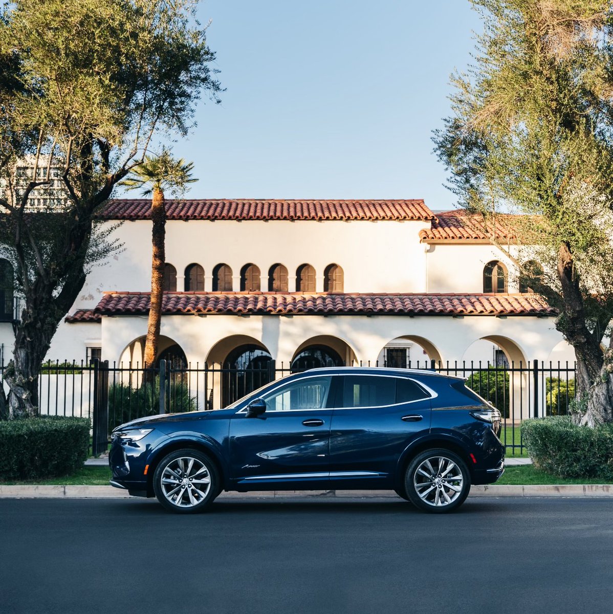 BuickCanada's tweet photo. A refined driving experience.

#BuickEnvision https://t.co/DkR5FaxbFc