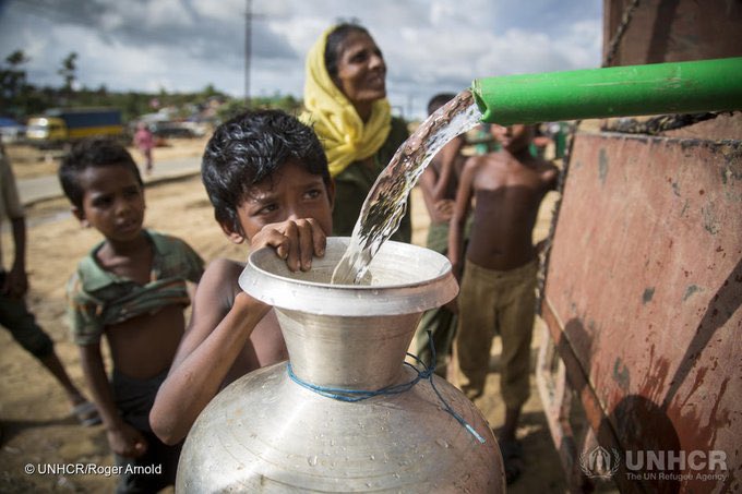 RefugeesSOS's tweet photo. It’s #WorldWaterWeek 💧💕!

Let’s be #grateful for what we have and remember we have to take care of this essential resource that’s essential for our survival.

#Refugees also deserve access to this basic need😌

#WorldWaterWeek #WorldWater #WorldWaterWeek2022 #water #Water https://t.co/P0hTZaAi7t