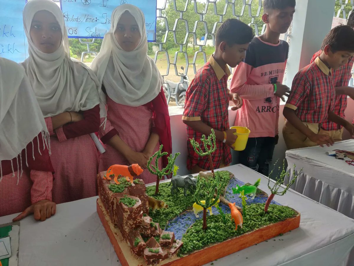 The_SwitchNews's tweet photo. Sanskar Primary School and Sant Meera School stood first in Taluka Level Science Exhibition organized by Municipal Corporation
#Aurangabad #ScienceExhibition #MunicipalCorporation https://t.co/7O8N4vvMzn
