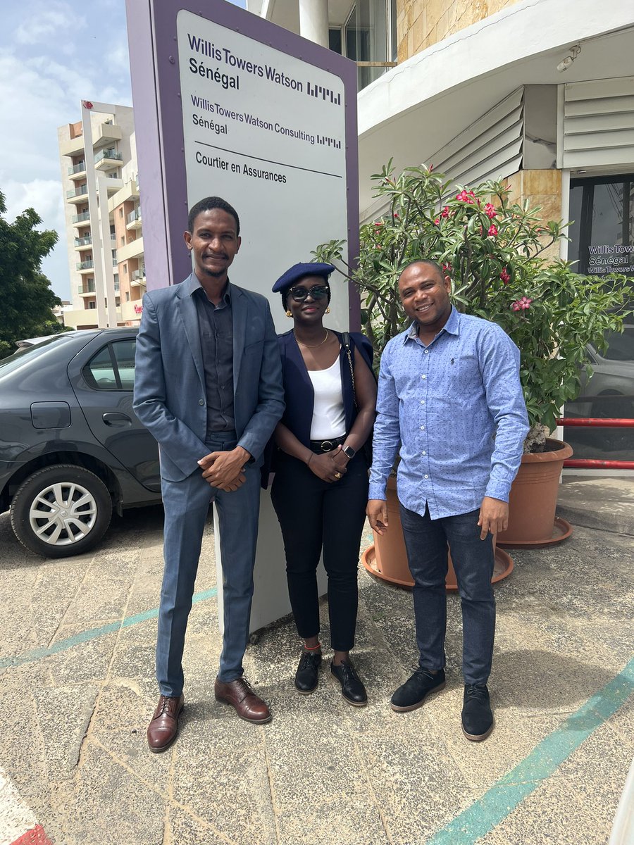 ifage_dakar's tweet photo. C’est parce que le suivi et la carrière de nos alumnus nous tiennent à coeur, que notre Directrice Générale Mme @kyakandji leur a rendu visite au sein de leurs entreprises.
A IFAGE, nous vous accompagnons vers le succès!
Cc @WTWcorporate 
#assurance #courtier https://t.co/iYS0iniwc2