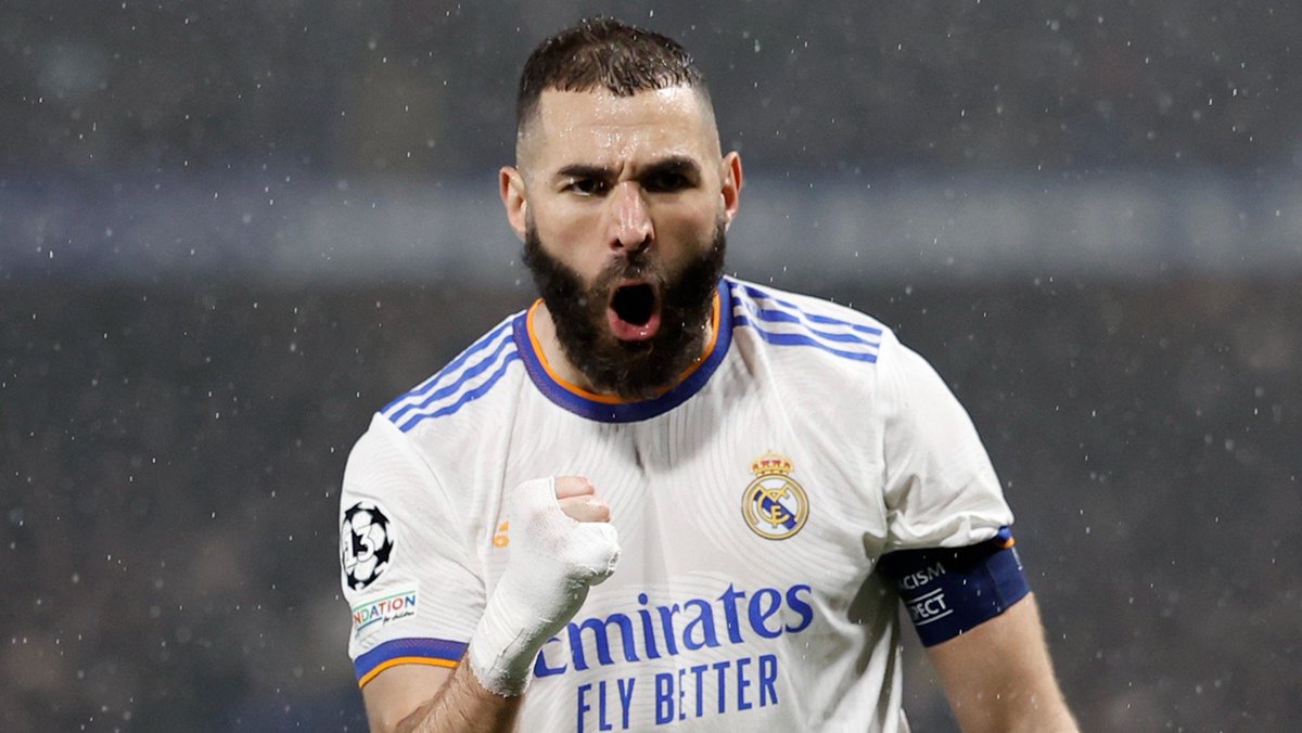 10ZOO__'s tweet photo. Qui est le meilleur des deux actuellement ? 

Rt Lewan                        Fav Benzema https://t.co/cqOmxJ2j2t