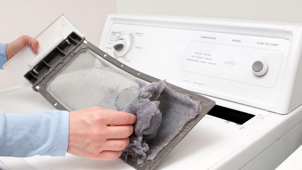 MatthewSwanson's tweet image. Tackle the task of #cleaning a dryer lint trap with a little help from this article. #homeprojects  cpix.me/a/151960731